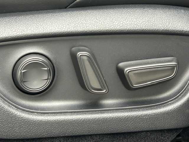 トヨタ クラウン ハイブリッド RS リミテッド 宮城県 2020(令2)年 5.1万km ホワイトパールクリスタルシャイン ムーンルーフ　/純正ナビ　/アダプティブクルーズコントロール　　/ＢＳＭ　/RCTA/プリクラッシュセーフティ　/レーントレーシングアシスト　/オートハイビーム　/クリアランスソナー　/ＥＴＣ　/バックモニター　/フルセグTV/TVキャンセラー/Bluetoothオーディオ/CD/DVDプレーヤー/専用１８ＡＷ/禁煙車