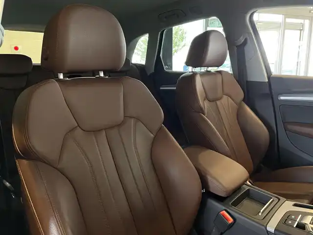アウディ Ｑ５ 2.0TFSIクワトロ スポーツ エアサス 道央・札幌 2018(平30)年 6.5万km グレイシアホワイトメタリック グレイシアホワイトメタリック/ラグジュアリーパッケージ/　・パーシャルレザー/　・アダプティブエアサスペンション/　・アンビエントライティング/Bang＆Olufsen3Dアドバンストサウンド/マトリクスLEDヘッドライト/アシスタンスパッケージ/　・バーチャルコックピット/　・アウディサイドアシスト/　・アウディプレセンスリヤ/純正メモリナビ/フルセグテレビ/DVD/SD/USB/BT/360°カメラ/シートヒーター/オートマチックテールゲート