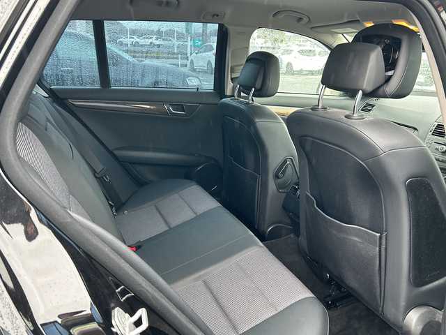 メルセデス・ベンツ Ｃ２００ コンプレッサー SWエレガンス 千葉県 2009(平21)年 7万km オブシディアンブラック 純正ナビ/バックカメラ/クルーズコントロール/ハーフレザー/フルセグＴＶ/スマートキー/カーテンエアバッグ/キセノンライト/オートライト/フォグライト/ルーフレール/１７インチＡＷ/コーナーセンサー