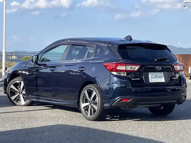 スバル インプレッサ スポーツ 2．0i－S アイサイト 島根県 2018(平30)年 5.8万km ダークブルーパール 登録時走行距離57724km/取扱説明書【車両/ナビ】/保証書/純正8インチSDナビ【CD/DVD/Bluetooth】/フルセグテレビ/バックカメラ/衝突軽減ブレーキ/レーンキープアシススト/レーダークルーズコントロール/パドルシフト/前席パワーシート/プッシュスタート/スマートキー(スペアスマート×1)/LEDヘッドライト/オートライト/フォグランプ/ETC/純正18インチアルミ/禁煙車