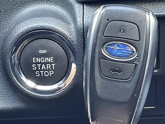 スバル インプレッサ スポーツ 2．0i－S アイサイト 島根県 2018(平30)年 5.8万km ダークブルーパール 登録時走行距離57724km/取扱説明書【車両/ナビ】/保証書/純正8インチSDナビ【CD/DVD/Bluetooth】/フルセグテレビ/バックカメラ/衝突軽減ブレーキ/レーンキープアシススト/レーダークルーズコントロール/パドルシフト/前席パワーシート/プッシュスタート/スマートキー(スペアスマート×1)/LEDヘッドライト/オートライト/フォグランプ/ETC/純正18インチアルミ/禁煙車