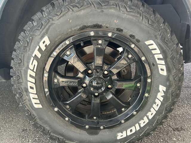 日産 エクストレイル Stt 高知県 2005(平17)年 12万km スレートブルーカーキ ホワイトレタータイヤ/MKWアルミ/SD7型ナビ　MDV-M906HD/（iPod/USB/SD/DISC/BT/ラジオ/フルセグ）/ルーフキャリア/デジタルインナーミラー/ETC/フロアマット/社外ドライブレコーダー/デジタルインナーミラー/ドアバイザー/電動格納ミラー/レザーシート/スマートキー