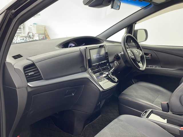 トヨタ エスティマ アエラス プレミアム 兵庫県 2016(平28)年 6.1万km ブラック ・純正9インチナビ/Bluetooth/CD/DVD/SD/TV/・バックカメラ/・トヨタセーフティセンス/・プリクラッシュセーフティ/・レーンディパーチャーアラート/・オートマチックハイビーム /・先行車発進告知機能/・車両接近通報装置/・緊急ブレーキシグナル/・クルーズコントロール/・MTモード付AT/・両側パワースライドドア/・ファブリック＋合成皮革シート/・純正フロアマット/・LEDヘッドライト/・純正アルミホイールタイヤ/・ビルトインETC/・電動格納ミラー/・スマートキー