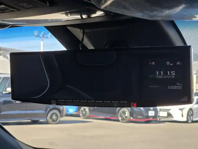 トヨタ クラウン ハイブリッド RS アドバンス 鹿児島県 2018(平30)年 4.6万km プレシャスブラックパール ムーンルーフ　/Ｗｅｄｓ製Ｋｒａｎｚｅアルミホイール（２０インチ）　/社外ミラー型レーダー　/パノラミックビューモニター　/トヨタセーフティセンス　/Ｄ＋Ｎ席シートヒーター　/Ｄ＋Ｎ席ベンチレーション/D+N席パワーシート/肩口パワースイッチ/ステアリングヒーター/前方ドライブレコーダー/前後コーナーセンサー/レーダークルーズコントロール/純正SDナビ/Bluetoothオーディオ/フルセグテレビ/バックカメラ/ビルトインETC2.0/横滑り防止機能/レーンキープアシスト/プッシュスタート/スマートキー/エアバッグ(ｗ＋サイド)/カーテンエアバッグ