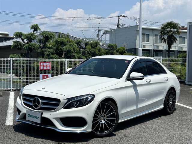 メルセデス・ベンツ Ｃ２５０ スポーツ 静岡県 2016(平28)年 0.7万km ポーラホワイト ユーザー買取車両/純正ナビ/　【CD/DVD/BT/地デジフルセグTV】/純正LEDヘッドライト/純正19インチAW/黒本革レザーシート/シートヒーター/アダクティブクルーズコントロール/アクティブレーンキーピングアシスト/アクティブブラインドスポットアシスト/AIRマティックサスペンション（エアサス）/ヘッドアップディスプレイ/ディストロニック・プラス/パドルシフト/バックカメラ/パワーシート/ETC2.0/Egプッシュスタート/スマートキー/USBポート/新車時保証書/取扱説明書/スペアキー×1