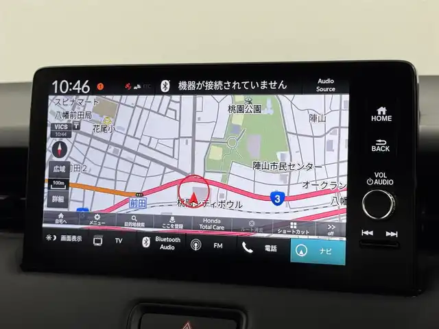 ホンダ ヴェゼル ハイブリッド e:HEV Z 福岡県 2025(令7)年 0.1千km クリスタルブラックパール 登録済未使用車　/純正９型ＤＡナビ　/バックカメラ　/置くだけ充電　/アダプティブクルコン　/コーナーセンサー　/衝突軽減ブレーキ　/レーンキープ　/ＢＳＭ　/アクセル踏み間違い防止　/ヒルディセントコントロール　/ＭＴモード付き　/パワーバックドア　/ハーフレザーシート　/シートヒーター　/ＬＥＤヘッドライト
