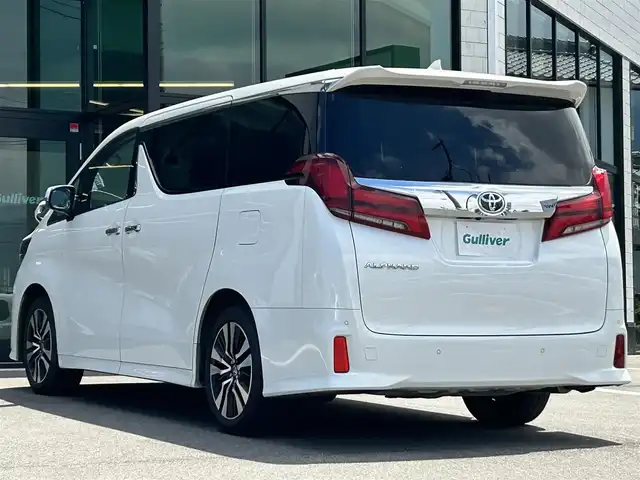 トヨタ アルファード S Cパッケージ 愛媛県 2022(令4)年 3.5万km ホワイトパールクリスタルシャイン 純正ディスプレイオーディオ（Bluetooth/SD/フルセグテレビ）/DVDデッキ/純正フリップダウンモニター/ETC/サンルーフ/バックカメラ/前後ドライブレコーダー/両側電動スライドドア/シートヒーター/エアシート/ステアリングヒーター/オットマン/電動リアゲート/パワーシート/シートメモリー/純正フロアマット/純正18インチアルミホイール/追従型クルーズコントロール/ABS/横滑り防止装置/前後コーナーセンサー/レーンキープアシスト/盗難防止装置/衝突被害軽減システム/オートライト/オートマチックハイビーム/LEDヘッドライト