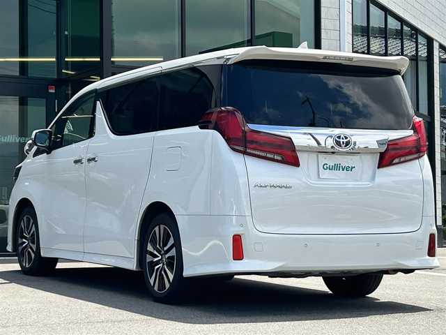 トヨタ アルファード S Cパッケージ 千葉県 2022(令4)年 3.5万km ホワイトパールクリスタルシャイン 純正ディスプレイオーディオ（Bluetooth/SD/フルセグテレビ）/DVDデッキ/純正フリップダウンモニター/ETC/サンルーフ/バックカメラ/前後ドライブレコーダー/両側電動スライドドア/シートヒーター/エアシート/ステアリングヒーター/オットマン/電動リアゲート/パワーシート/シートメモリー/純正フロアマット/純正18インチアルミホイール/追従型クルーズコントロール/ABS/横滑り防止装置/前後コーナーセンサー/レーンキープアシスト/盗難防止装置/衝突被害軽減システム/オートライト/オートマチックハイビーム/LEDヘッドライト