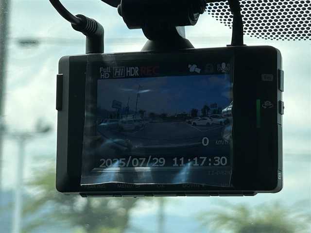 トヨタ アルファード S Cパッケージ 千葉県 2022(令4)年 3.5万km ホワイトパールクリスタルシャイン 純正ディスプレイオーディオ（Bluetooth/SD/フルセグテレビ）/DVDデッキ/純正フリップダウンモニター/ETC/サンルーフ/バックカメラ/前後ドライブレコーダー/両側電動スライドドア/シートヒーター/エアシート/ステアリングヒーター/オットマン/電動リアゲート/パワーシート/シートメモリー/純正フロアマット/純正18インチアルミホイール/追従型クルーズコントロール/ABS/横滑り防止装置/前後コーナーセンサー/レーンキープアシスト/盗難防止装置/衝突被害軽減システム/オートライト/オートマチックハイビーム/LEDヘッドライト