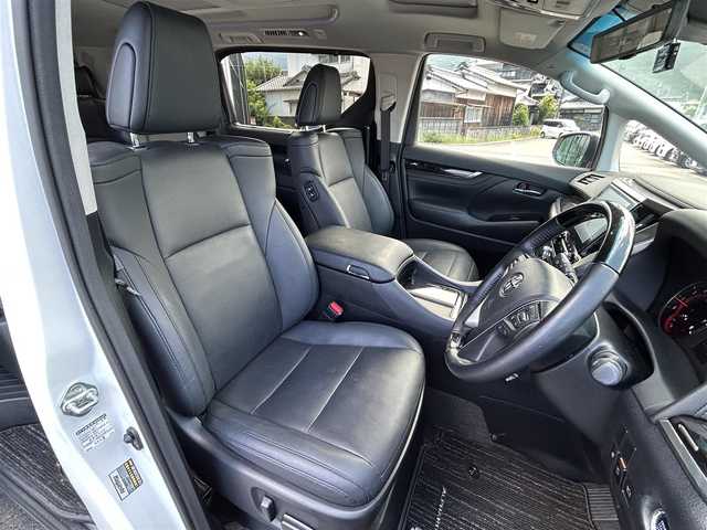 トヨタ アルファード S Cパッケージ 千葉県 2022(令4)年 3.5万km ホワイトパールクリスタルシャイン 純正ディスプレイオーディオ（Bluetooth/SD/フルセグテレビ）/DVDデッキ/純正フリップダウンモニター/ETC/サンルーフ/バックカメラ/前後ドライブレコーダー/両側電動スライドドア/シートヒーター/エアシート/ステアリングヒーター/オットマン/電動リアゲート/パワーシート/シートメモリー/純正フロアマット/純正18インチアルミホイール/追従型クルーズコントロール/ABS/横滑り防止装置/前後コーナーセンサー/レーンキープアシスト/盗難防止装置/衝突被害軽減システム/オートライト/オートマチックハイビーム/LEDヘッドライト