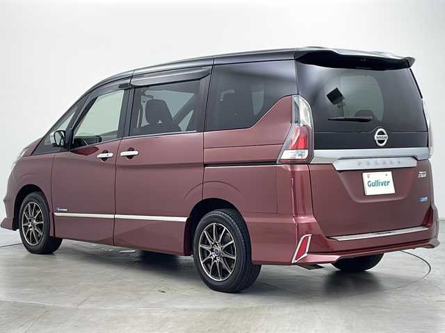日産 セレナ ハイウェイスター 道央・札幌 2016(平28)年 4万km マルーンレッド 2トーン ・4WD/・寒冷地仕様/・純正ナビ&CD&DVD&SD&BT&USB&フルセグTV/・両側パワースライドドア/・両側ハンズフリーオートスライドドア/・純正11インチフリップダウンモニター/・アラウンドビューモニター/・クルーズコントロール/・インテリジェントエマージェンシーブレーキ/・コーナーセンサー/・社外前方ドライブレコーダー/・ビルトインETC/・ドアミラーヒーター/・ステアリングスイッチ/・純正フロアマット/・LEDヘッドライト/・LEDフォグランプ/・オートライト/・スマートキー