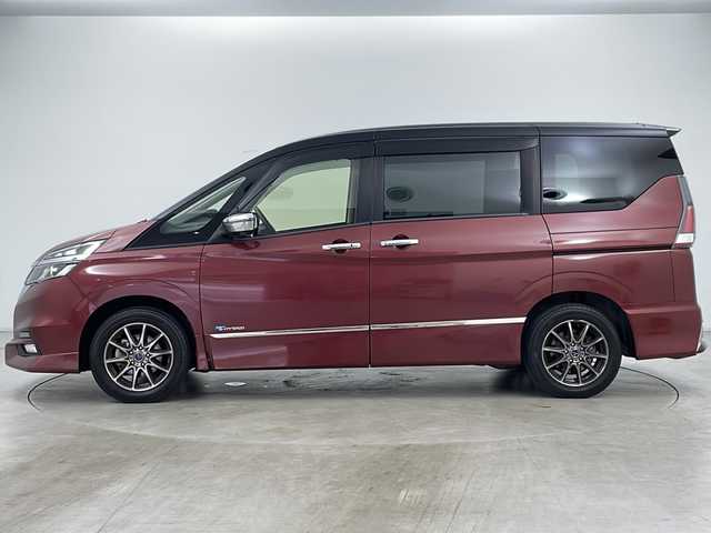 日産 セレナ ハイウェイスター 道央・札幌 2016(平28)年 4万km マルーンレッド 2トーン ・4WD/・寒冷地仕様/・純正ナビ&CD&DVD&SD&BT&USB&フルセグTV/・両側パワースライドドア/・両側ハンズフリーオートスライドドア/・純正11インチフリップダウンモニター/・アラウンドビューモニター/・クルーズコントロール/・インテリジェントエマージェンシーブレーキ/・コーナーセンサー/・社外前方ドライブレコーダー/・ビルトインETC/・ドアミラーヒーター/・ステアリングスイッチ/・純正フロアマット/・LEDヘッドライト/・LEDフォグランプ/・オートライト/・スマートキー