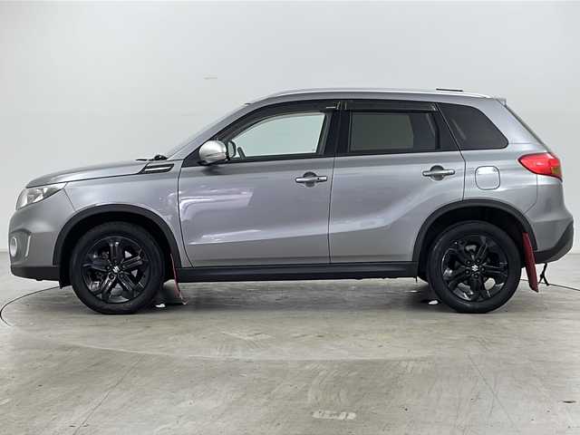 スズキ エスクード 1．4 ターボ 道央・札幌 2019(平31)年 7.3万km パールメタリックカシミールブルー ・4WD/・社外SDナビ（TV＆CD＆BT）/・バックカメラ/・クルーズコントロール/・スズキセーフティサポート/・純正エンジンスターター/・プッシュスタート/・ステアリングスイッチ/・パドルシフト/・オートライト/・オートワイパー/・ダウンヒルアシストコントロール/・ミラーヒーター/・シートヒーター/・ETC/・LEDヘッドライト/・フォグ/・社外ドライブレコーダー前後/・スマートキー/・スペアキー/・積込タイヤのみスタッドレスタイヤ