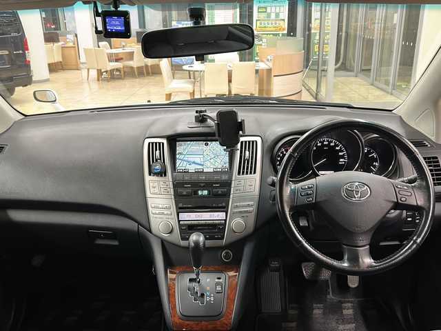 トヨタ ハリアー 240G Lパッケージ リミテッド 道央・札幌 2011(平23)年 12.6万km ホワイトパールクリスタルシャイン ・4WD/・純正ナビ/CD/MSV/・バックカメラ/・パワーバックドア/・ドライブレコーダー/・HID/・フロントフォグ/・ルーフレール/・キーレス/・ドアバイザー/・ETC/・電格ミラー