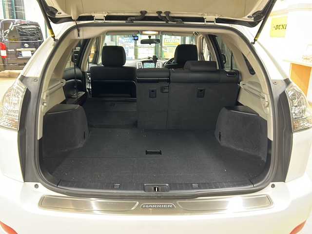 トヨタ ハリアー 240G Lパッケージ リミテッド 道央・札幌 2011(平23)年 12.6万km ホワイトパールクリスタルシャイン ・4WD/・純正ナビ/CD/MSV/・バックカメラ/・パワーバックドア/・ドライブレコーダー/・HID/・フロントフォグ/・ルーフレール/・キーレス/・ドアバイザー/・ETC/・電格ミラー