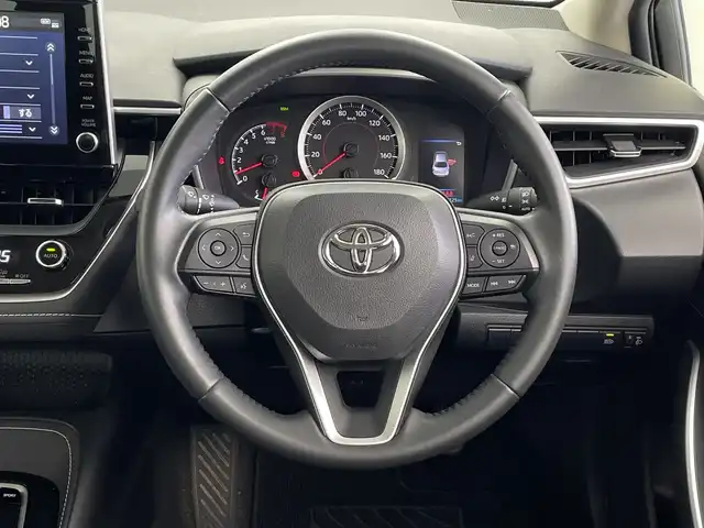 トヨタ カローラ S 鹿児島県 2021(令3)年 1.6万km ホワイトパールクリスタルシャイン 純正９インチナビ/(BT/Miracast/AM/FM)/トヨタセーフティセンス/バックカメラ/ブラインドスポットモニター/衝突軽減ブレーキ/レーダークルーズコントロール/オートマチックハイビーム/電動パーキングブレーキ/オートホールド/コーナーセンサー/フロントフォグライト/保証書/取扱説明書