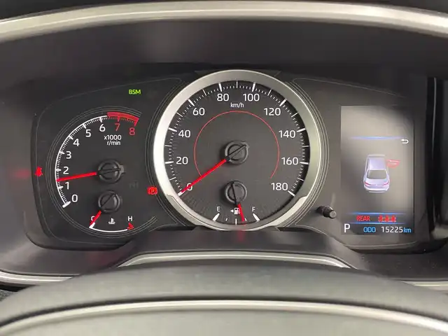 トヨタ カローラ S 鹿児島県 2021(令3)年 1.6万km ホワイトパールクリスタルシャイン 純正９インチナビ/(BT/Miracast/AM/FM)/トヨタセーフティセンス/バックカメラ/ブラインドスポットモニター/衝突軽減ブレーキ/レーダークルーズコントロール/オートマチックハイビーム/電動パーキングブレーキ/オートホールド/コーナーセンサー/フロントフォグライト/保証書/取扱説明書