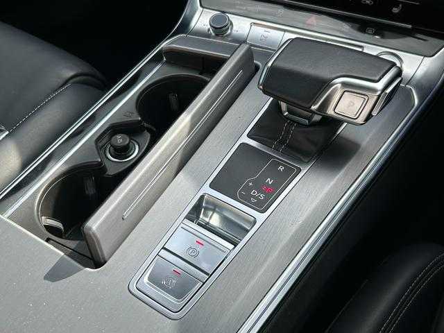 アウディ Ａ７ SB 45TFSIクワトロ 埼玉県 2020(令2)年 3.6万km 黒 ワンオーナー/サンルーフ/黒革シート/純正メモリーナビ/（Bluetooth/USB/CD/DVD/フルセグ）/ＡＣＣ/ＳラインＰＫＧ/ａｐｐｌｅｃａｒｐｌａｙ/シートヒータ/全周囲カメラ/ドラレコ/ＥＴＣ/パワーバックドア/バーチャルコックピット
