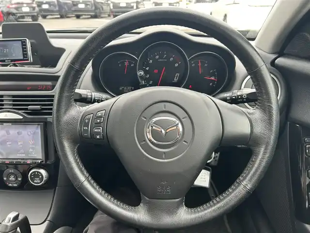 マツダ ＲＸ－８ 岡山県 2004(平16)年 8万km チタニウムグレイメタリックⅡ 登録時走行距離79825km/社外ナビ/ワンセグTV(AM.FM.CD.DVD.TV.BT)/BOSEサウンドシステム/ETC/17インチAW/純正フロアマット/イモビライザー/電動格納ミラー/レーダー探知機