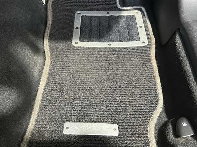 マツダ ＲＸ－８ 岐阜県 2004(平16)年 8万km チタニウムグレイメタリックⅡ /KENWOODナビ//フルセグTV(BT/AM/FM/CD/DVD)//BOSEプレミアムサウンドシステム//ETC//純正フロアマット//社外17インチAW//横滑り防止装置//イモビライザー//電動格納ミラー//レーダー探知機//スペアキー//リモコンキー//取扱説明書//保証書