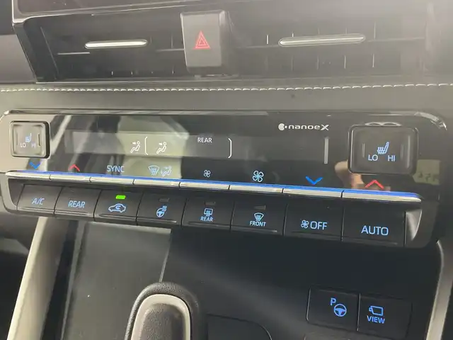 トヨタ ノア ハイブリッド S－Z 福岡県 2022(令4)年 6.6万km ホワイトパールクリスタルシャイン 純正10.5インチメモリナビ/全方位モニター/モデリスタエアロ/トヨタアドバンスドパーク/フルセグテレビ/純正フリップダウンモニター/レーダークルーズコントロール/両側パワースライドドア/ETC/パワーバックドア/快適利便パッケージ high