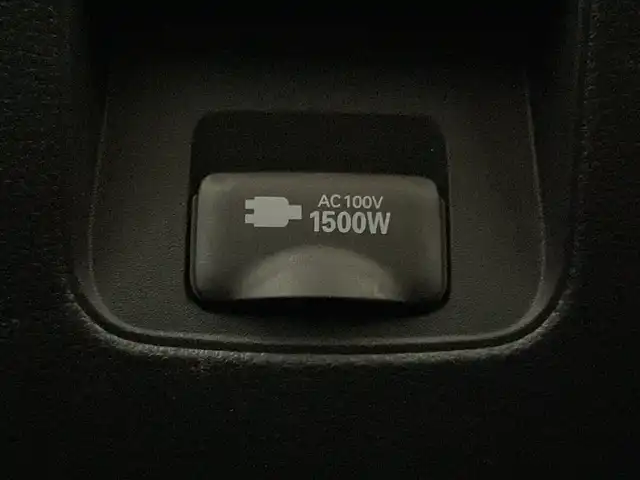 トヨタ ノア ハイブリッド S－Z 福岡県 2022(令4)年 6.6万km ホワイトパールクリスタルシャイン 純正10.5インチメモリナビ/全方位モニター/モデリスタエアロ/トヨタアドバンスドパーク/フルセグテレビ/純正フリップダウンモニター/レーダークルーズコントロール/両側パワースライドドア/ETC/パワーバックドア/快適利便パッケージ high