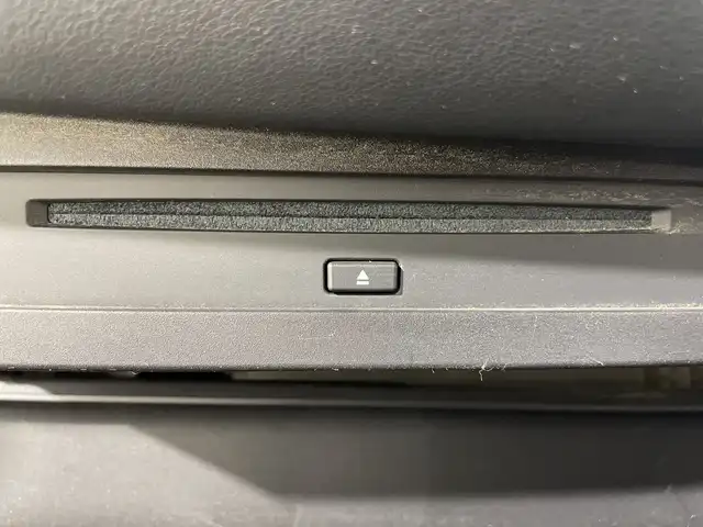 トヨタ ノア ハイブリッド S－Z 福岡県 2022(令4)年 6.6万km ホワイトパールクリスタルシャイン 純正10.5インチメモリナビ/全方位モニター/モデリスタエアロ/トヨタアドバンスドパーク/フルセグテレビ/純正フリップダウンモニター/レーダークルーズコントロール/両側パワースライドドア/ETC/パワーバックドア/快適利便パッケージ high