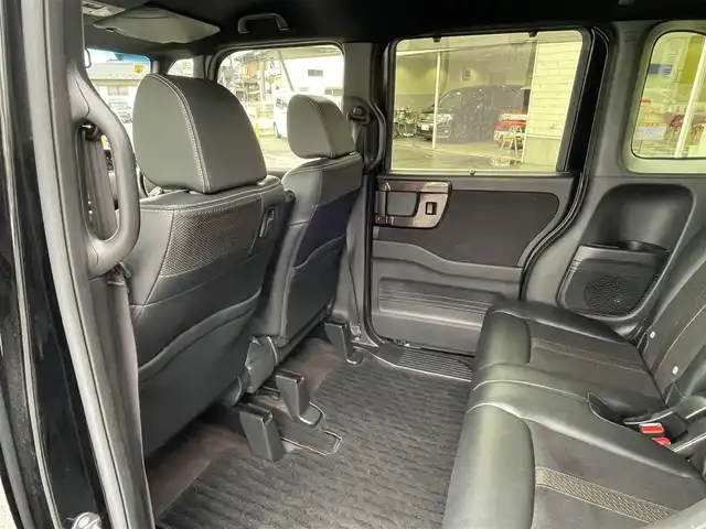 ホンダ Ｎ ＢＯＸ カスタム G L ターボ ホンダセンシング 山梨県 2018(平30)年 10.5万km クリスタルブラックパール (株)IDOMが運営する【じしゃロン甲府店】の自社ローン専用車両になります。/こちらは現金またはオートローンご利用時の価格です。自社ローンご希望の方は別途その旨お申付け下さい/ホンダセンシング/純正メモリーナビ/（DVD/CD/SD/Bluetoothオーディオ/ワンセグTV）/バックカメラ/アクティブクルーズコントロール/LEDヘッドライト/オートエアコン/スマートキー×２/ETC