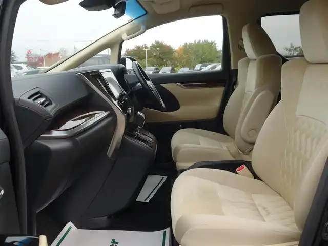 トヨタ アルファード X 山形県 2022(令4)年 7.4万km ブラック 衝突被害軽減システム/純正ディスプレイオーディオ/　【BT USB Miracast AM/FM】/バックカメラ/両側パワースライドドア/レーダークルーズコントロール/LEDオートライト/純正16インチアルミホイール/コーナーセンサー/ステアリングスイッチ/MTモード付AT/電動格納ウィンカーミラー/フォグランプ/スマートキー/ETC