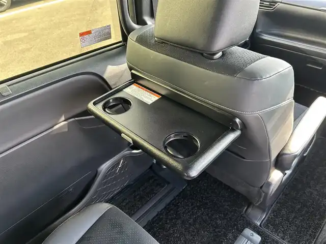 トヨタ ヴォクシー ZS 煌Ⅲ 愛媛県 2020(令2)年 4.8万km ホワイトパールクリスタルシャイン 純正メモリナビ（Bluetooth/バックカメラ/フルセグテレビ/HDMI/WiFi）/ビルトインETC/前後ドライブレコーダー/前後コーナーセンサー/両側パワースライドドア/クルーズコントロール/USB入力端子/純正16インチAW/純正フロアマット/衝突被害軽減システム/レーンキープアシスト/横滑り防止装置/盗難防止装置/カーテンエアバック/LEDヘッドライト/フォグランプ