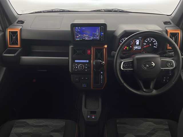 ダイハツ タフト G ターボ 宮崎県 2020(令2)年 4.3万km シャイニングホワイトパール 禁煙車/衝突被害軽減ブレーキ/純正ナビTV/（NMZK-W70D/CD/DVD/Bluetooth/FMAM/フルセグTV)/純正バックカメラ/純正ETC/純正LEDオートライト/純正LEDフォグ/純正メッキグリル/純正セキュリティアラーム/社外フロアマット/アダプティブクルーズコントロール/レーンディパーチャーアラート/クリアランスソナー/電子パーキング/オートホールド/パノラマガラスルーフ/前席シートヒーター/オートエアコン/本革巻ハンドル/スマートキー/プッシュエンジンスタート/新車時保証書/取扱い説明書