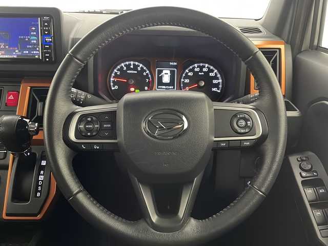 ダイハツ タフト G ターボ 宮崎県 2020(令2)年 4.3万km シャイニングホワイトパール 禁煙車/衝突被害軽減ブレーキ/純正ナビTV/（NMZK-W70D/CD/DVD/Bluetooth/FMAM/フルセグTV)/純正バックカメラ/純正ETC/純正LEDオートライト/純正LEDフォグ/純正メッキグリル/純正セキュリティアラーム/社外フロアマット/アダプティブクルーズコントロール/レーンディパーチャーアラート/クリアランスソナー/電子パーキング/オートホールド/パノラマガラスルーフ/前席シートヒーター/オートエアコン/本革巻ハンドル/スマートキー/プッシュエンジンスタート/新車時保証書/取扱い説明書