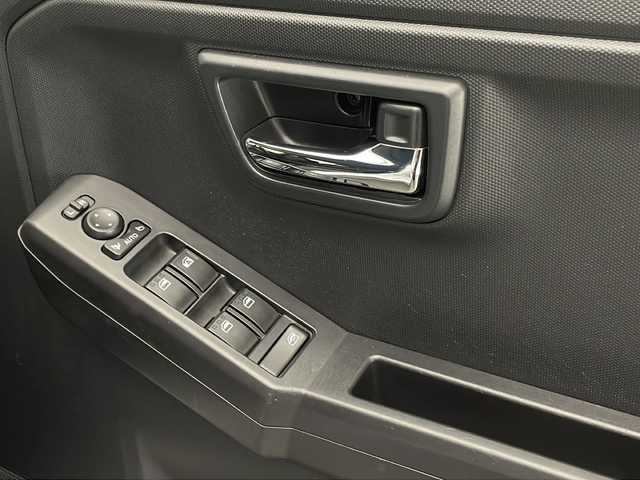 ダイハツ タフト G ターボ 宮崎県 2020(令2)年 4.3万km シャイニングホワイトパール 禁煙車/衝突被害軽減ブレーキ/純正ナビTV/（NMZK-W70D/CD/DVD/Bluetooth/FMAM/フルセグTV)/純正バックカメラ/純正ETC/純正LEDオートライト/純正LEDフォグ/純正メッキグリル/純正セキュリティアラーム/社外フロアマット/アダプティブクルーズコントロール/レーンディパーチャーアラート/クリアランスソナー/電子パーキング/オートホールド/パノラマガラスルーフ/前席シートヒーター/オートエアコン/本革巻ハンドル/スマートキー/プッシュエンジンスタート/新車時保証書/取扱い説明書