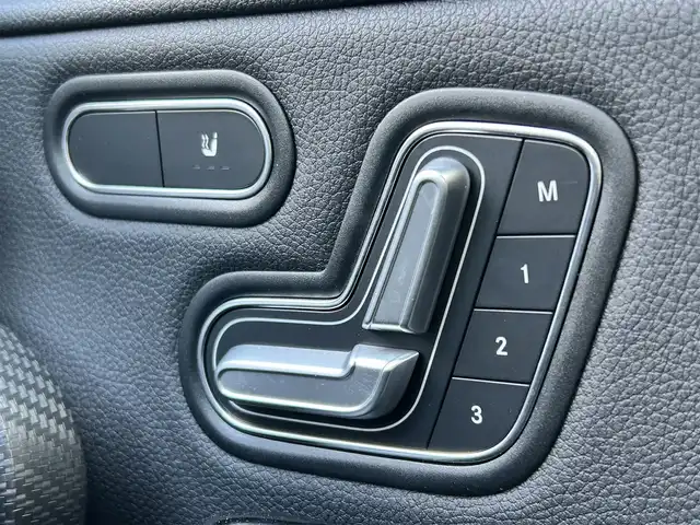 メルセデス・ベンツ Ａ２００ｄ セダン 和歌山県 2020(令2)年 4.1万km オブシディアンブラック レーダーセーフティパッケージ/純正メーカーナビ・フルセTV・Bluetooth/USB/バックカメラ/ワンオーナー/ETC2.0/オートライト/ＡＣＣ/前席パワーシート/前席シートヒーター/アイドリングストップ/取扱説明書/保証書