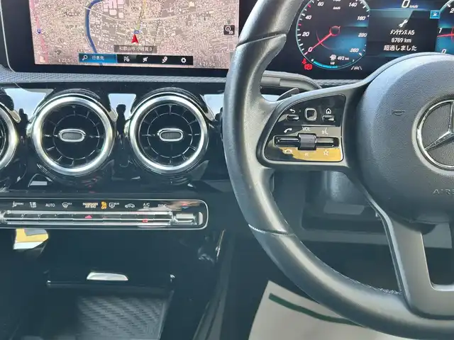 メルセデス・ベンツ Ａ２００ｄ セダン 和歌山県 2020(令2)年 4.1万km オブシディアンブラック レーダーセーフティパッケージ/純正メーカーナビ・フルセTV・Bluetooth/USB/バックカメラ/ワンオーナー/ETC2.0/オートライト/ＡＣＣ/前席パワーシート/前席シートヒーター/アイドリングストップ/取扱説明書/保証書