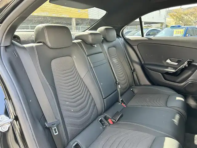 メルセデス・ベンツ Ａ２００ｄ セダン 和歌山県 2020(令2)年 4.1万km オブシディアンブラック レーダーセーフティパッケージ/純正メーカーナビ・フルセTV・Bluetooth/USB/バックカメラ/ワンオーナー/ETC2.0/オートライト/ＡＣＣ/前席パワーシート/前席シートヒーター/アイドリングストップ/取扱説明書/保証書