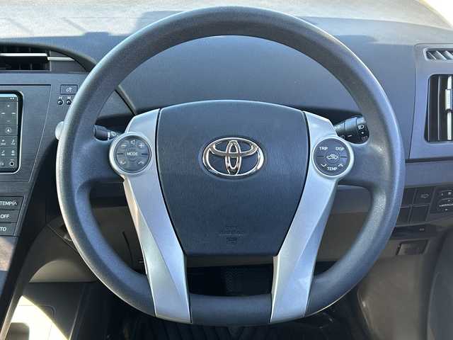 トヨタ プリウス S ツーリングセレクション 茨城県 2011(平23)年 13.5万km ホワイトパールクリスタルシャイン ワンオーナー/純正メモリナビ【NHZN-W60G】/(地デジTV・CD・DVD・BT・ラジオ再生)/バックカメラ/オートライト/LEDヘッドライト/純正17inアルミホイール/純正フロアマット/取扱説明書/保証書