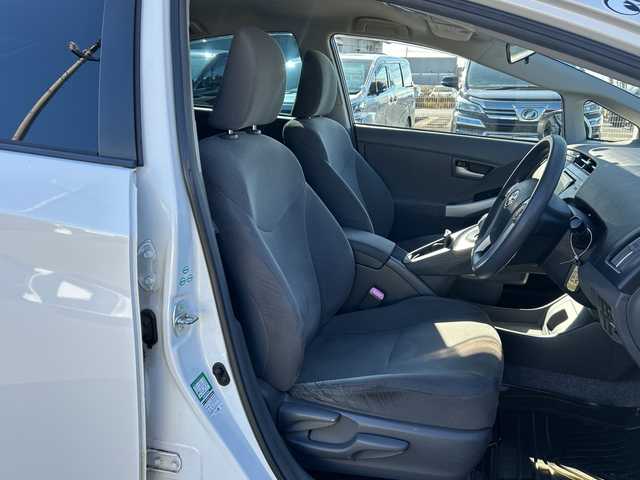 トヨタ プリウス S ツーリングセレクション 茨城県 2011(平23)年 13.5万km ホワイトパールクリスタルシャイン ワンオーナー/純正メモリナビ【NHZN-W60G】/(地デジTV・CD・DVD・BT・ラジオ再生)/バックカメラ/オートライト/LEDヘッドライト/純正17inアルミホイール/純正フロアマット/取扱説明書/保証書