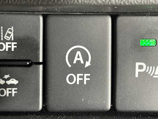 スズキ ジムニー ノマド FC 神奈川県 2025(令7)年 0.1千km 黒 登録済未使用車/スズキセーフティサポート/4WD/シートヒーター/ダウンヒルアシストコント登録済未使用車/スズキセーフティサポート/4WD/シートヒーター/ダウンヒルアシストコンロール/革巻きステアリング/ステアリングスイッチ/Autoライト/アイドリングストップ機能/コーナーセンサー/ヘッドライトレベライザー/ヘッドライトウォッシャー/LEDヘッドライト/フォグランプ/電動格納ミラー/ウィンカーミラー/背面タイヤ/純正15インチアルミホイール