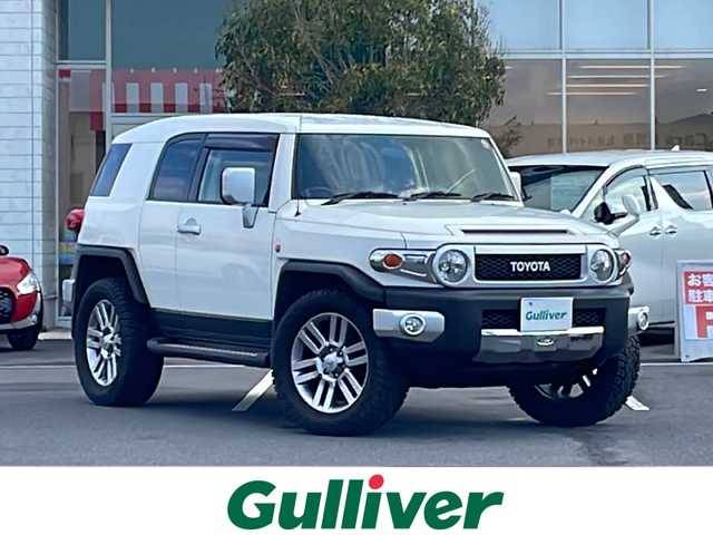 トヨタ ＦＪクルーザー 鹿児島県 2015(平27)年 7.3万km パール ETC/TVフルセグ/Bluetooth接続/バックカメラ/CD再生可能/USB入力端子/パワーウィンドウ/パワーステアリング/横滑り防止装置/盗難防止装置/リモコンキー/スペアキー