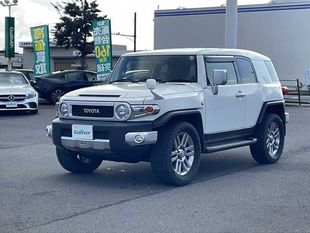 トヨタ ＦＪクルーザー 鹿児島県 2015(平27)年 7.3万km パール ETC/TVフルセグ/Bluetooth接続/バックカメラ/CD再生可能/USB入力端子/パワーウィンドウ/パワーステアリング/横滑り防止装置/盗難防止装置/リモコンキー/スペアキー