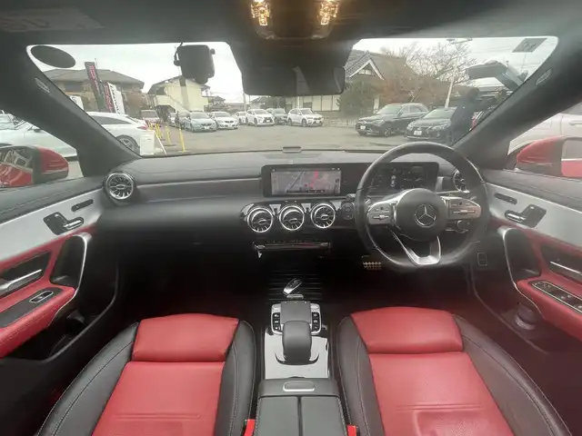 メルセデス・ベンツ ＣＬＡ２００ｄ AMGライン 栃木県 2019(令1)年 4万km ジュピターレッド レザーエクスクルーシブパッケージ/└黒赤コンビレザー/アドバンスドパッケージ/├全方位カメラ/├ヘッドアップディスプレイ/└アドバンスドサウンド/レーダーセーフティパッケージ/ナビゲーションパッケージ/スライディングサンルーフ/キーレスゴー/ナビ/フルセグTV/パワーシート/シートヒーター/パークトロニック/レーンキープアシスト/ブラインドスポット/アンビエントライト