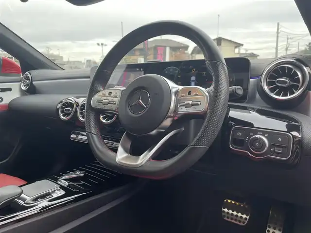 メルセデス・ベンツ ＣＬＡ２００ｄ AMGライン 栃木県 2019(令1)年 4万km ジュピターレッド レザーエクスクルーシブパッケージ/└黒赤コンビレザー/アドバンスドパッケージ/├全方位カメラ/├ヘッドアップディスプレイ/└アドバンスドサウンド/レーダーセーフティパッケージ/ナビゲーションパッケージ/スライディングサンルーフ/キーレスゴー/ナビ/フルセグTV/パワーシート/シートヒーター/パークトロニック/レーンキープアシスト/ブラインドスポット/アンビエントライト