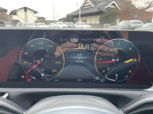 メルセデス・ベンツ ＣＬＡ２００ｄ AMGライン 栃木県 2019(令1)年 4万km ジュピターレッド レザーエクスクルーシブパッケージ/└黒赤コンビレザー/アドバンスドパッケージ/├全方位カメラ/├ヘッドアップディスプレイ/└アドバンスドサウンド/レーダーセーフティパッケージ/ナビゲーションパッケージ/スライディングサンルーフ/キーレスゴー/ナビ/フルセグTV/パワーシート/シートヒーター/パークトロニック/レーンキープアシスト/ブラインドスポット/アンビエントライト