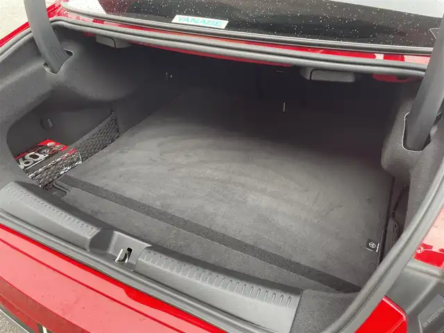 メルセデス・ベンツ ＣＬＡ２００ｄ AMGライン 栃木県 2019(令1)年 4万km ジュピターレッド レザーエクスクルーシブパッケージ/└黒赤コンビレザー/アドバンスドパッケージ/├全方位カメラ/├ヘッドアップディスプレイ/└アドバンスドサウンド/レーダーセーフティパッケージ/ナビゲーションパッケージ/スライディングサンルーフ/キーレスゴー/ナビ/フルセグTV/パワーシート/シートヒーター/パークトロニック/レーンキープアシスト/ブラインドスポット/アンビエントライト