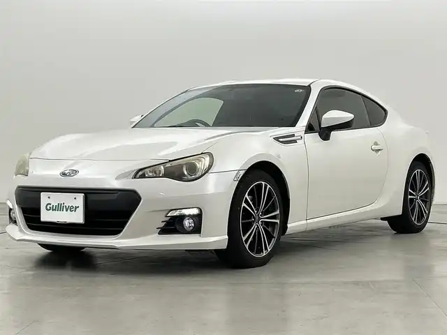 スバル ＢＲＺ S 福岡県 2012(平24)年 9.6万km 白 社外ナビ（ＢＴ，フルセグＴＶ）　/バックカメラ　/ＥＴＣ　/横滑り防止　/シートヒーター　/電動格納式ドアミラー　/プッシュスタート　/ハーフレザーシート　/社外マフラー　/純正１７インチアルミホイール　/盗難防止装置