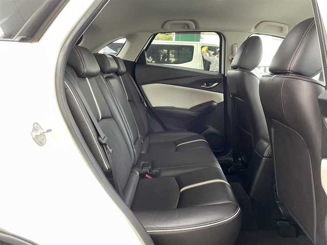 マツダ ＣＸ－３ 20S エクスクルーシブモッズ 大阪府 2018(平30)年 9.7万km スノーフレイクホワイトパールマイカ ワンオーナー/衝突軽減ブレーキ/レーダークルーズコントロール/車線逸脱警報/レザーシート/シートヒーター/ステアリングヒーター/ヘッドアップディスプレイ/バックカメラ/スマートキー/プッシュスタート/ETC/純正LEDヘッドライト/純正LEDフォグ