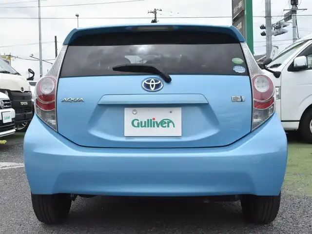 トヨタ アクア G 神奈川県 2014(平26)年 3.4万km クールソーダメタリック 社外メモリナビ/Bluetoothオーディオ/ワンセグテレビ/CD/DVD/オートライト/オートエアコン/スマートキー/ETC/純正フロアマット/取扱説明書/保証書