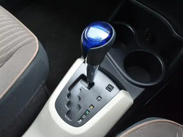 トヨタ アクア G 神奈川県 2014(平26)年 3.4万km クールソーダメタリック 社外メモリナビ/Bluetoothオーディオ/ワンセグテレビ/CD/DVD/オートライト/オートエアコン/スマートキー/ETC/純正フロアマット/取扱説明書/保証書