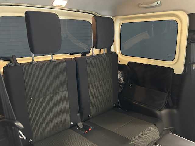スズキ ジムニー XC 宮城県 2020(令2)年 4万km シフォンアイボリーM ワンオーナー/スズキセーフティ/衝突軽減システム/レーンキープアシスト/4WD/ターボ/純正ナビ/フルセグTV/バックカメラ/CD/DVD/Bluetooth/ETC/クルーズコントロール/ドライブレコーダー/TVキャンセラー/社外マフラー/シートヒーター/スマートキー/スペアキー